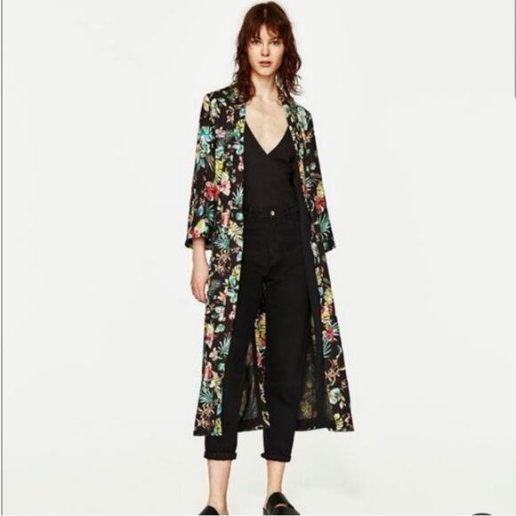 Zara Kimono Open Front Belted Long Tropical Floral Women's Size Medium Boho - Picture 1 of 8